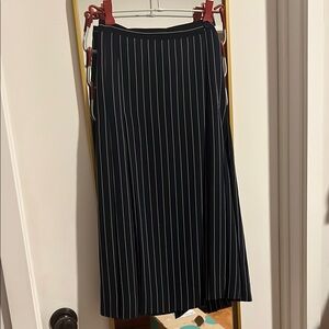 Elegant Navy Pinstripe Skirt